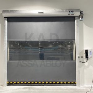 cửa cuốn nhanh với chất liệu nhựa pvc nhập từ hàn quốc uy tín cao