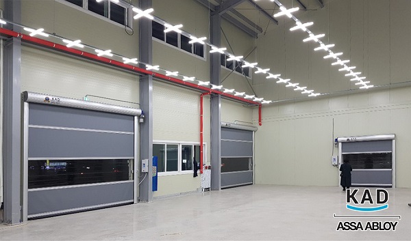 cửa cuốn công nghiệp pvc chuyên lắp kho xưởng và các loại phòng sạch tự động mở