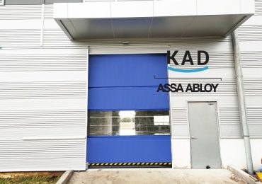 cua cuon tu dong toc do cao