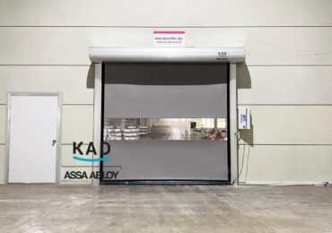 CÁC YẾU TỐ ẢNH HƯỞNG ĐẾN TỐC ĐỘ CUỐN CỦA CỬA CUỐN PVC HÀN QUỐC