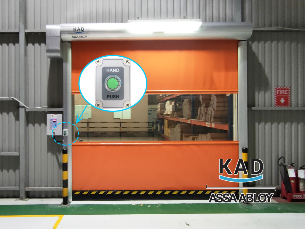 sử dụng cửa cuốn tốc độ cao