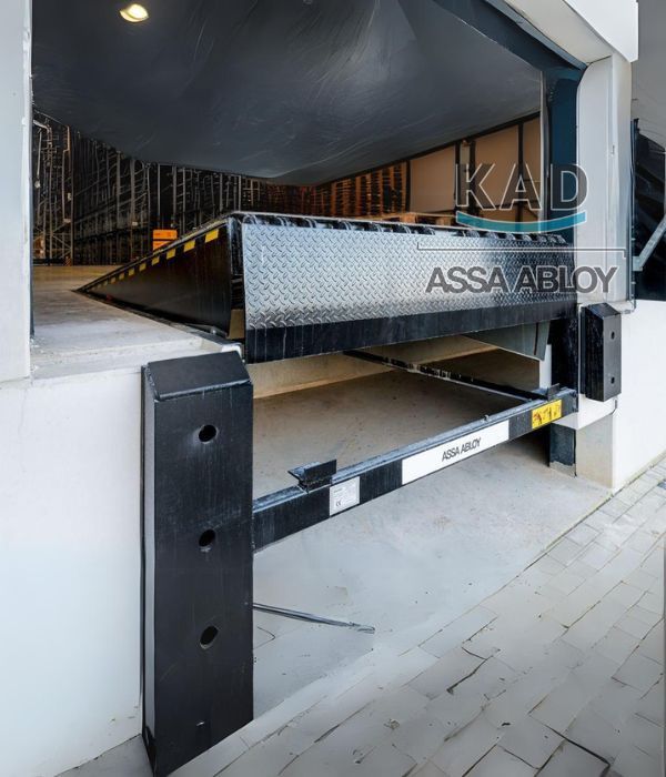 lắp đặt sàn nâng thuỷ lực