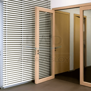 cửa kính chống cháy